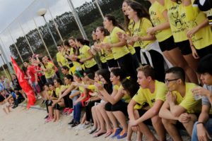 Gincana Integral torcida de amarela