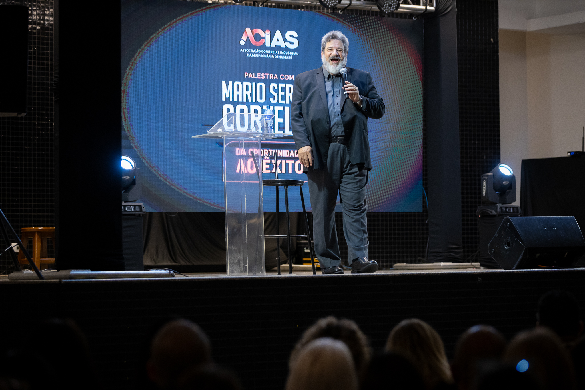 MARIO SERGIO CORTELLA REÚNE MAIS DE MIL PESSOAS EM PALESTRA REALIZADA ...